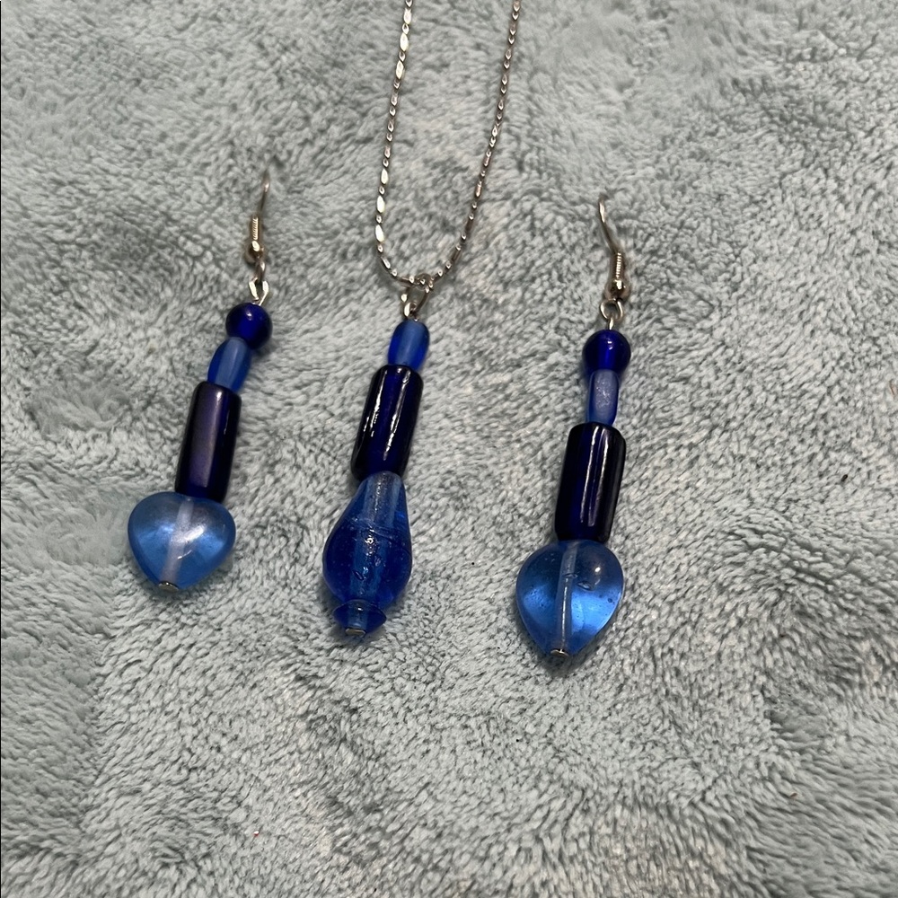 Elegant Blue Beaded Jewelry Set